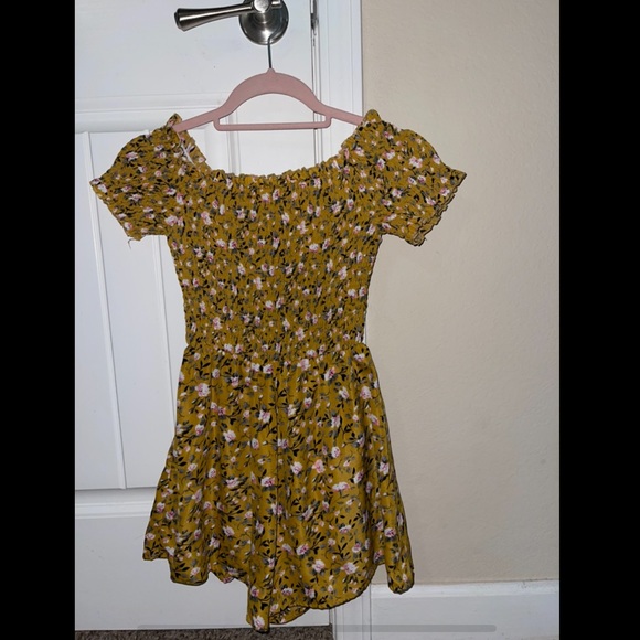 Flower Romper - Picture 2 of 3